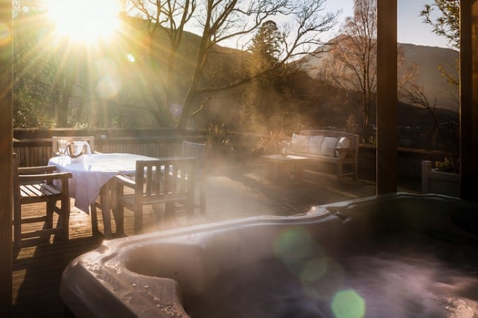 Suite-2-terrace-hot-tub-687×430