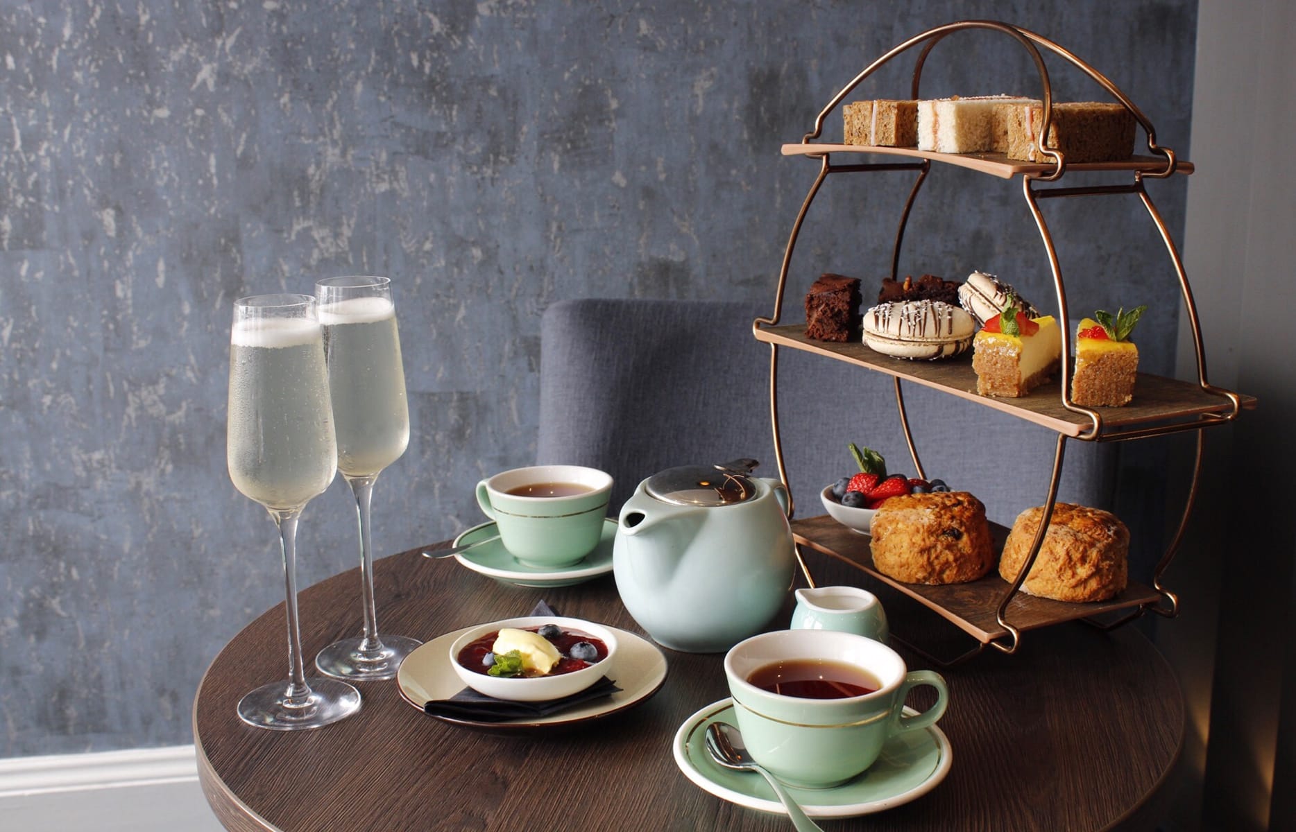afternoon tea at the Perle Oban Hotel
