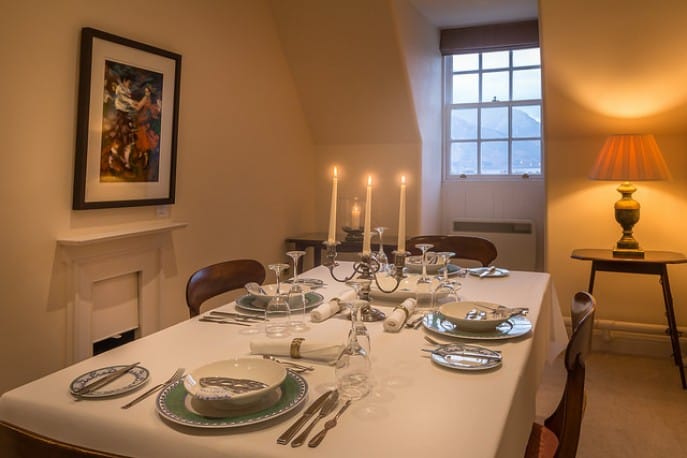 Suite-7-dining-2-687×430