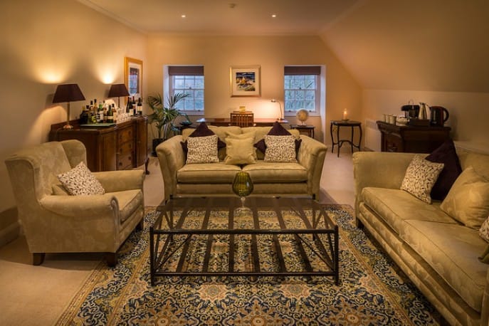 Suite-7-sitting-room-in-the-evening-687×430
