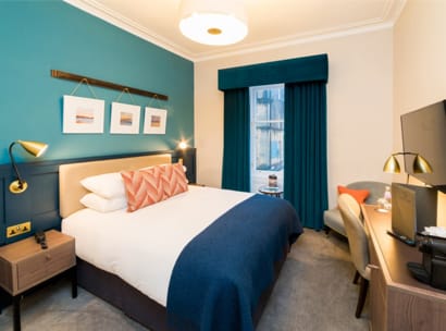 double Room at the Perle Oban Hotel